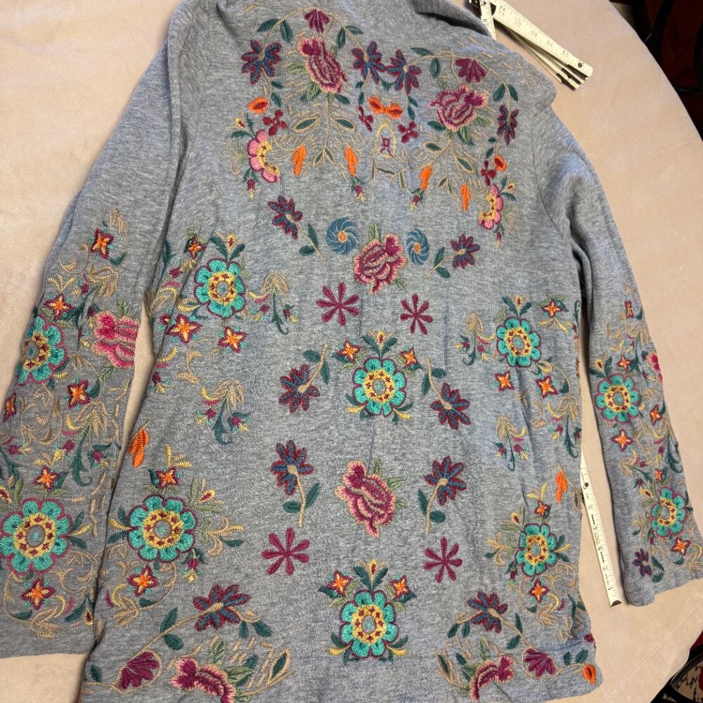 Johnny Was Brand. Heavily Embroidered All Cotton Blazer jacket Size XL - Picture 3 of 10